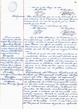 Acta de la sesión extraordinaria de la corporación municipal plenaria correspondiente al día 14 d...