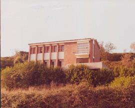 Fotografía de escuelas de barrio Urgoiti - El Gallo
