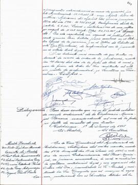 Udalbatzak 1975ko ekainaren 17ko ezohiko bilkuraren akta